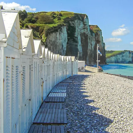 2 Bedroom Beautiful In